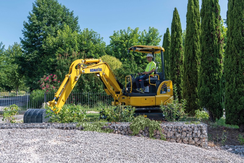Komatsu PC26E Komatsu PC26E